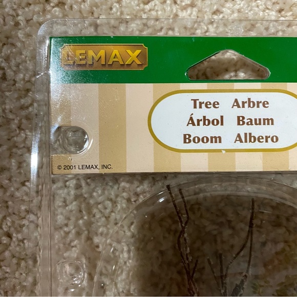 Lemax Stand of Sycamore Trees for Christmas Village - Picture 2 of 4